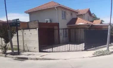 VENDE casa esquina de 3D, en Buin,Región Metropolitana!!