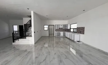 Casa en venta en Rincón de los Encinos, Saltillo, Coahuila de Zaragoza