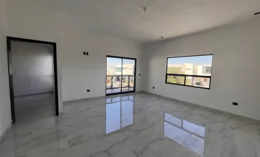 Casa en venta en Rincón de los Encinos, Saltillo, Coahuila de Zaragoza