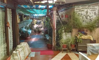 AV. DEPARTAMENTAL. EXCELENTE  PROPIEDAD PARA INVERTIR O VIVIR.