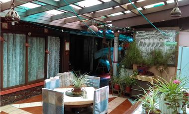 AV. DEPARTAMENTAL. EXCELENTE  PROPIEDAD PARA INVERTIR O VIVIR.