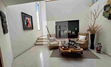 CASA EN VENTA CONDOMINIO LOMA REAL