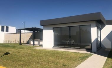 CASA NUEVA EN VENTA MODELO PRATA, LA ESMERALDA, SAN MATEO ATENCO