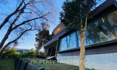 Casa con vista y acceso al Lago Ranco