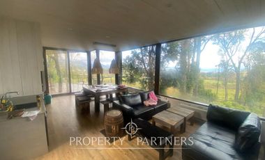 Casa con vista y acceso al Lago Ranco