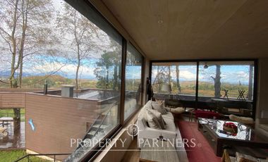 Casa con vista y acceso al Lago Ranco