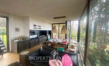 Casa con vista y acceso al Lago Ranco