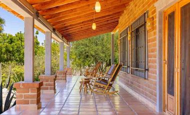Casa Clásica Todos Santos