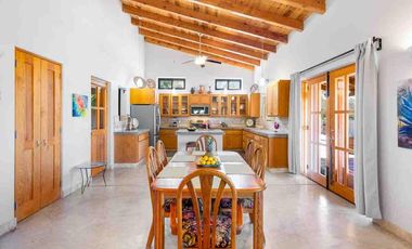 Casa Clásica Todos Santos