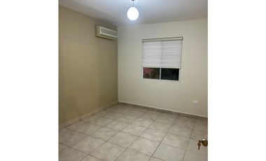 VENTA DE CASA EN  HACIENDA SANTA FE, APODACA, N.L.