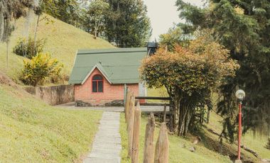 Finca en venta vereda el Jardín en Medellín