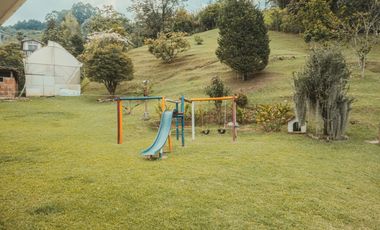 Finca en venta vereda el Jardín en Medellín