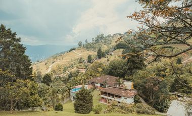 Finca en venta vereda el Jardín en Medellín