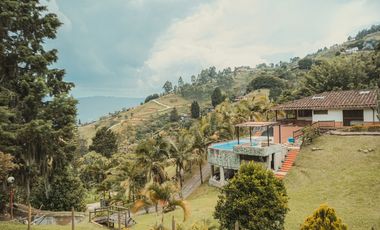Finca en venta vereda el Jardín en Medellín