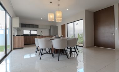 Venta de Casa ALZARÉ MODELO 116 ubicada en Dzityá
