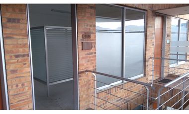 ARRIENDO O VENDO OFICINA CONSULTORIO OFICHIA 41 M2 CHA