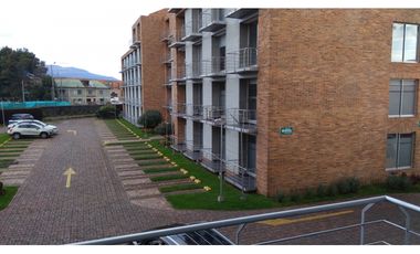 ARRIENDO O VENDO OFICINA CONSULTORIO OFICHIA 41 M2 CHA