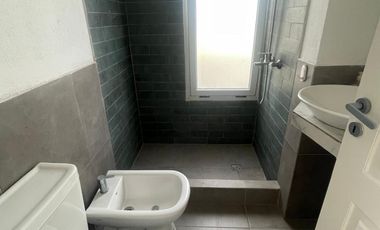 Alquiler de casa amoblada en el Barrio Santa Juana-  Canning