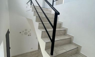 Alquiler de casa amoblada en el Barrio Santa Juana-  Canning