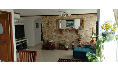SE VENDE APARTAMENTO EN CENTENARIO