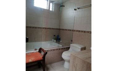 SE VENDE APARTAMENTO EN CENTENARIO
