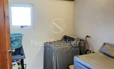 CASA EN VENTA TOTALMENTE AMUEBLADA.