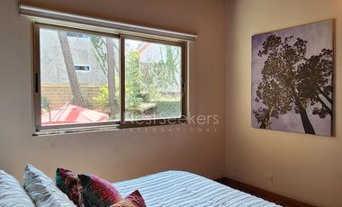 CASA EN VENTA TOTALMENTE AMUEBLADA.