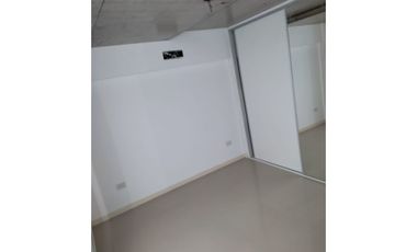 ZEBALLOS 600 OFICINA EN PB A ESTRENAR