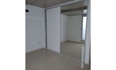 ZEBALLOS 600 OFICINA EN PB A ESTRENAR