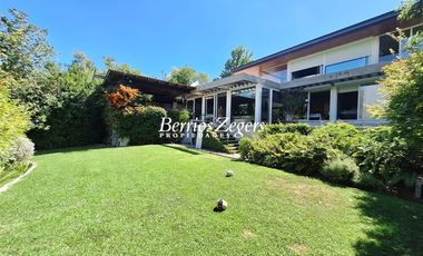 Casa en Arriendo en El Olivar
