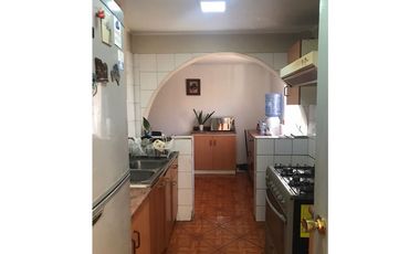 SE VENDE CASA EN VENTA VILLA LOS ALAMOS CERCA DE JUMBO