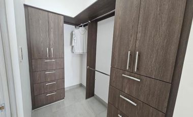 CASA EN VENTA MODELO ROBLE, EN BOSQUES, SECTOR VIÑEDOS, TORREON, COAHUILA