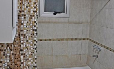 Casa en venta - 2 Dormitorios 2 Baños - 390Mts2 - Pinamar