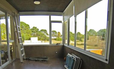 Casa en venta - 2 Dormitorios 2 Baños - 390Mts2 - Pinamar