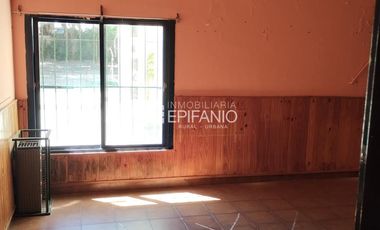 Venta - Propiedad Comercial en el Centro  - L012
