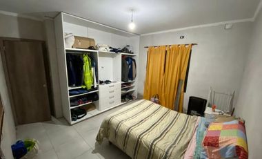 Casa en venta - 2 Dormitorios 2 Baños - Cocheras - 360Mts2 - Bragado