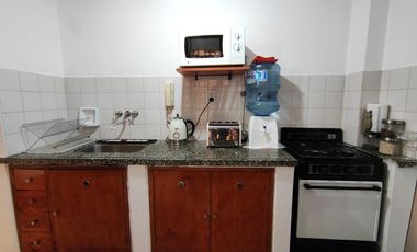Departamento en Alquiler, 4 dormitorios, 2 baños, Salta Macrocentro