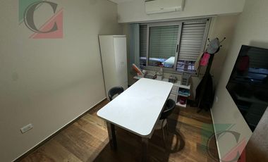 CASA 5 AMB. VENTA LANUS C/QUINCHO JARDIN Y PILETA