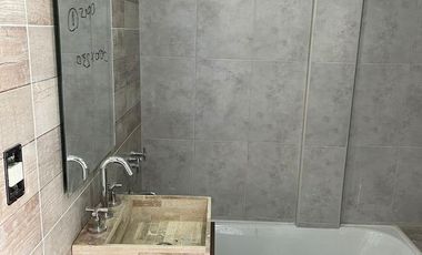 Venta Departamento 3 Amb. en Ramos Mejía  A Estrenar - C/Balcón al Fte.