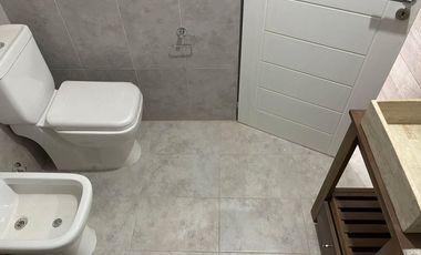 Venta Departamento 3 Amb. en Ramos Mejía  A Estrenar - C/Balcón al Fte.