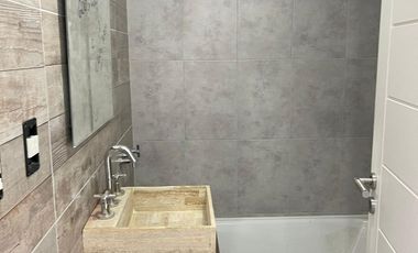 Venta Departamento 3 Amb. en Ramos Mejía  A Estrenar - C/Balcón al Fte.
