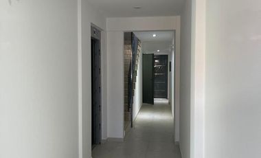 Venta Departamento 3 Amb. en Ramos Mejía  A Estrenar - C/Balcón al Fte.