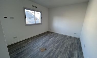 PH a estrenar, 3 ambientes, con cochera y patio