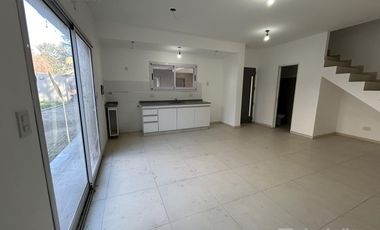 PH a estrenar, 3 ambientes, con cochera y patio