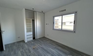 PH a estrenar, 3 ambientes, con cochera y patio