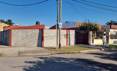 Casa - Luis Guillon