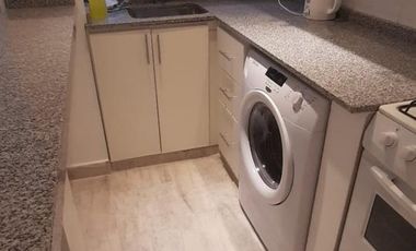 Departamento en  1 Amb a nuevo amueblado. Excelente zona, patio y terraza. Alquiler Temporario