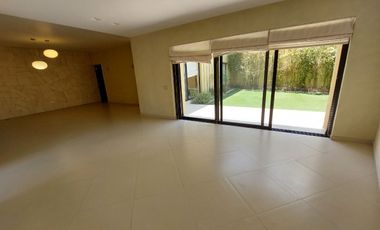 CASA EN VENTA CON RECAMARA EN PLANTA BAJA EN SAN MIGUEL DE ALLENDE.