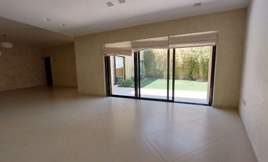 CASA EN VENTA CON RECAMARA EN PLANTA BAJA EN SAN MIGUEL DE ALLENDE.