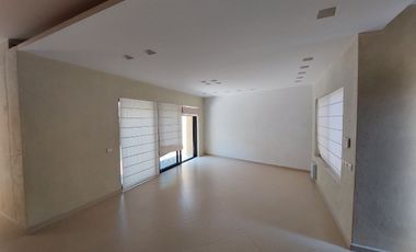 CASA EN VENTA CON RECAMARA EN PLANTA BAJA EN SAN MIGUEL DE ALLENDE.